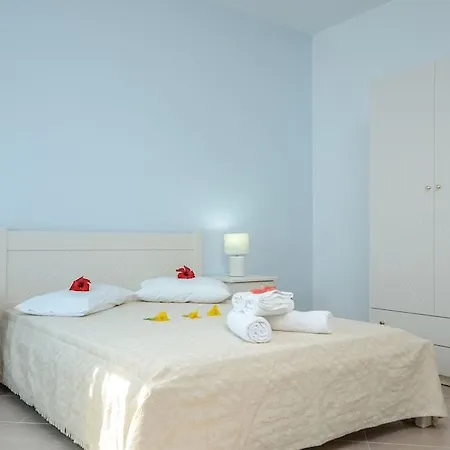 Aparthotel Francesca Agios Prokopios (Naxos)