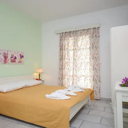 Francesca Aparthotel 2*