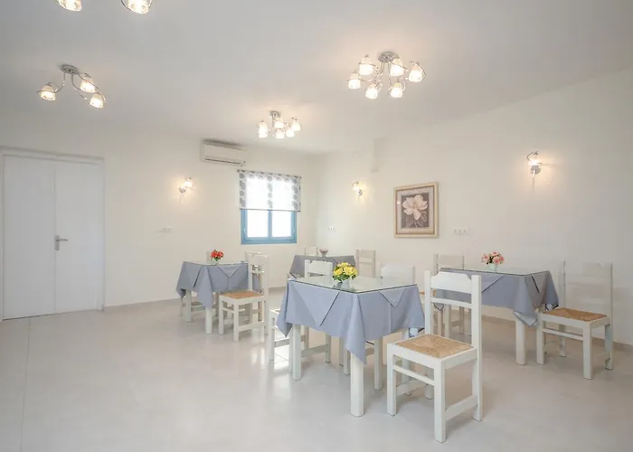 弗朗西斯卡酒店 公寓式酒店 阿吉奥斯普罗科皮奥斯