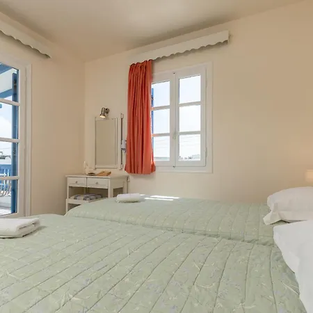 Francesca 2* Agios Prokopios (Naxos)